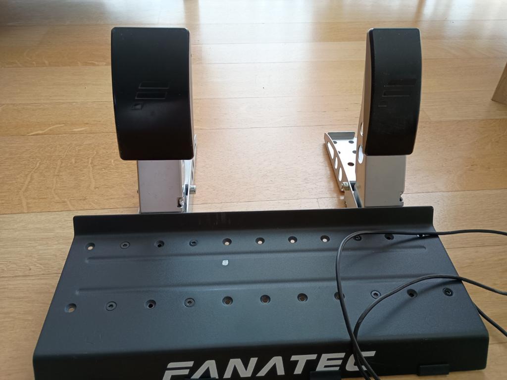 Pédales CSL Fanatec, Enlèvement, Utilisé