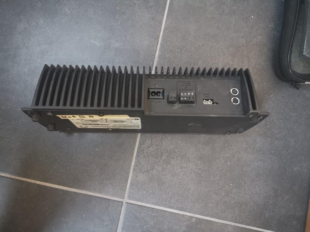 Amplificateur stéréo Bose Lifestyle AMP 2 V, Autres marques, Moins de 60 watts, Enlèvement ou Envoi, Comme neuf
