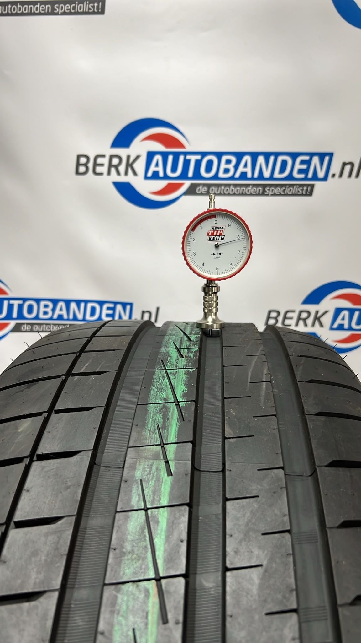 2x Vredestein Ultrac Vorti 275/40 R21 106Y XL 275/40/21 2754, Gebruikt, -, 275 mm, -