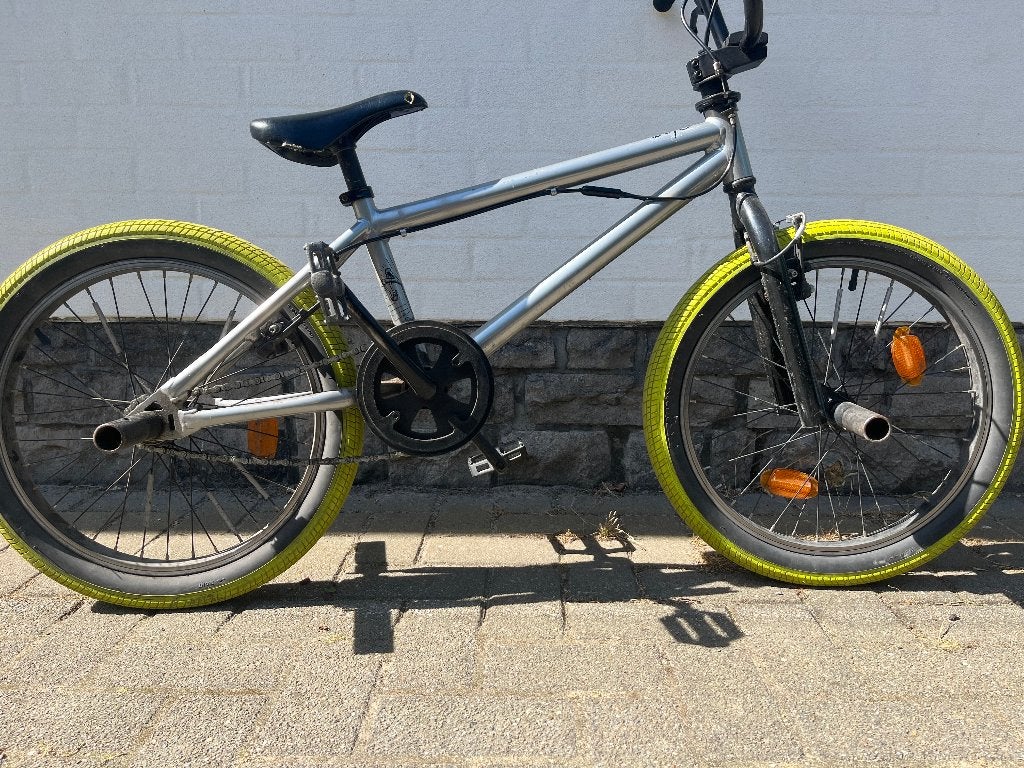 BMX wipe 20 inch, Fietsen en Brommers, Fietsen | Crossfietsen en BMX, Ophalen, Velgrem, 20 tot 24 inch, B-TWIN