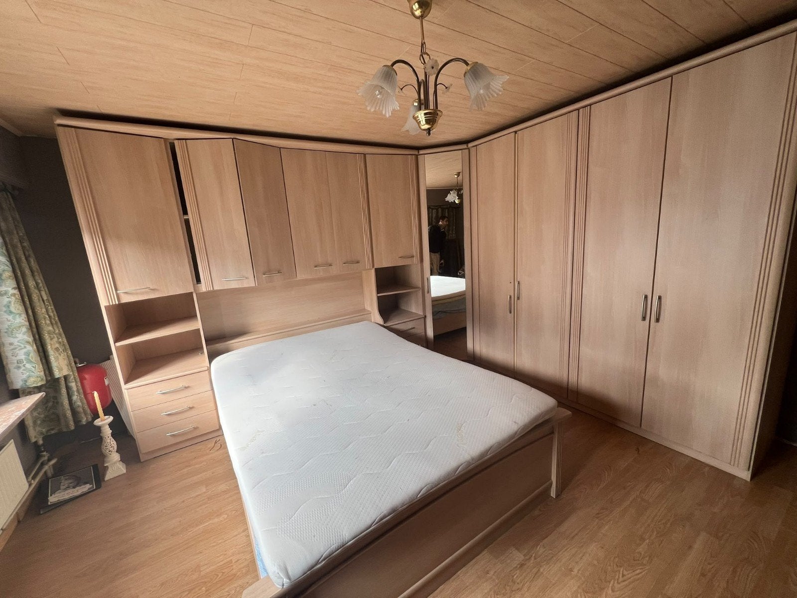 complete slaapkamer, Ophalen