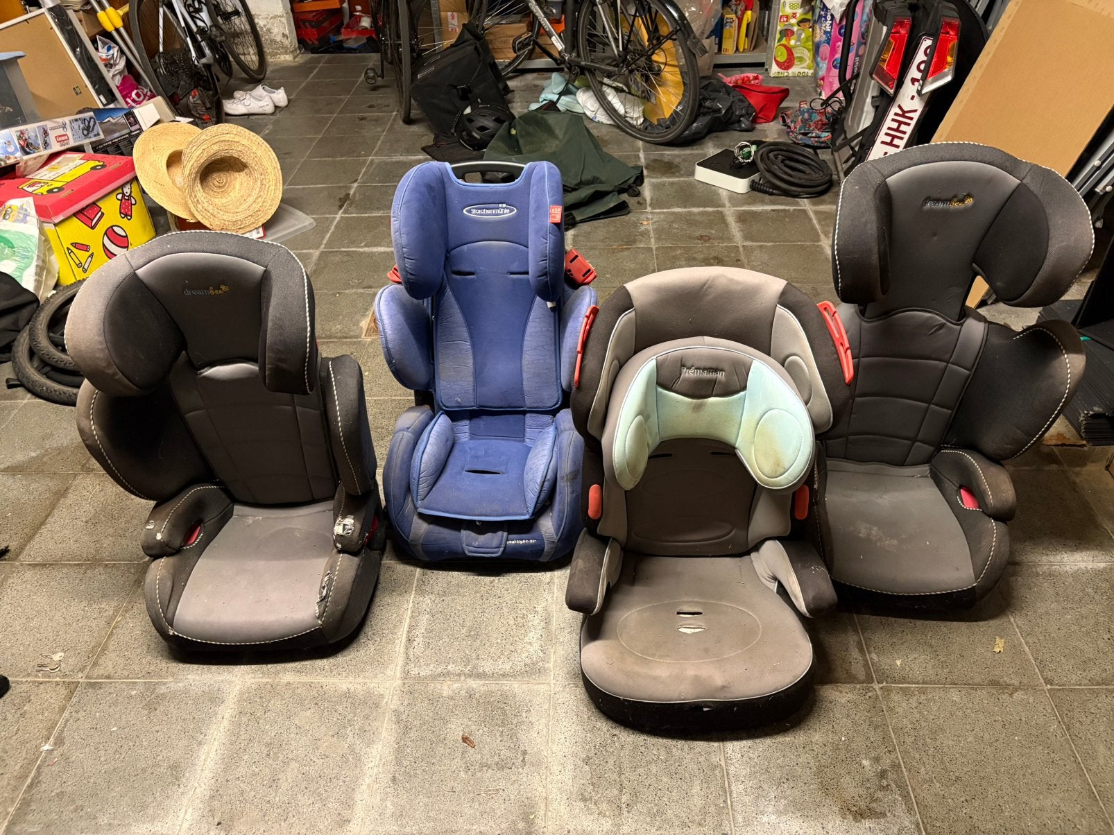 4 gratis autostoeltjes, Kinderen en Baby's, Ophalen, Gebruikt, Autogordel