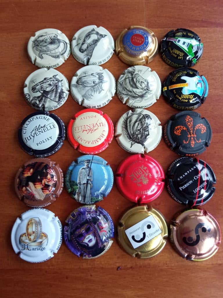 Champagne capsules lot 41, Verzenden