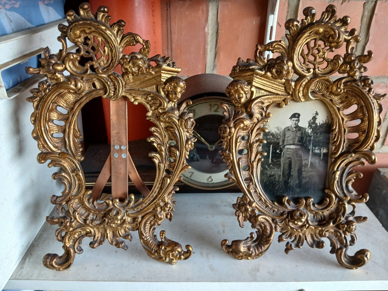 Paire de cadres anciens en bronze, Antiquités & Art, Enlèvement ou Envoi, Bronze