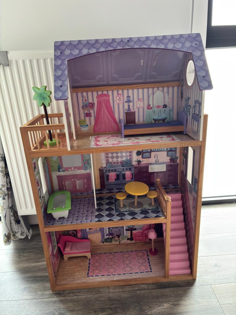 Kidkfrat poppenhuis, Enfants & Bébés, Jouets | Maisons de poupées, Enlèvement, Comme neuf, Maison de poupées