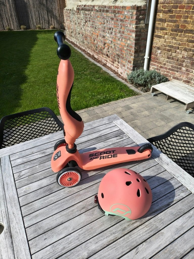 Scoot and Ride (Trotinette) Orange + casque, Envoi, Comme neuf, Autres types