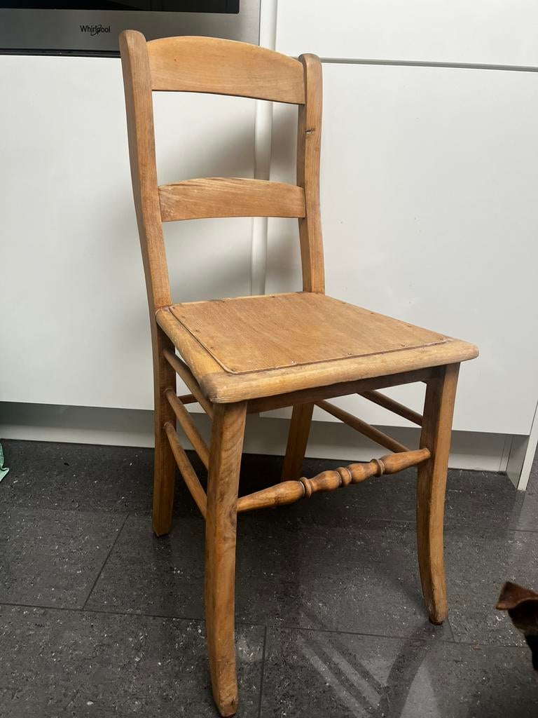 Oude Boeren stoeltjes, Enlèvement