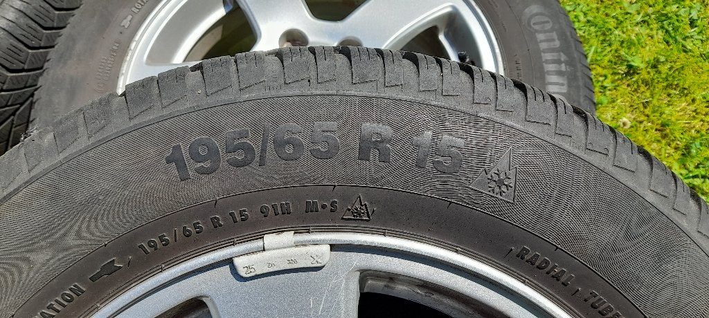 Winterbanden Volvo, Auto-onderdelen, Ophalen, Gebruikt, 15 inch, Banden en Velgen