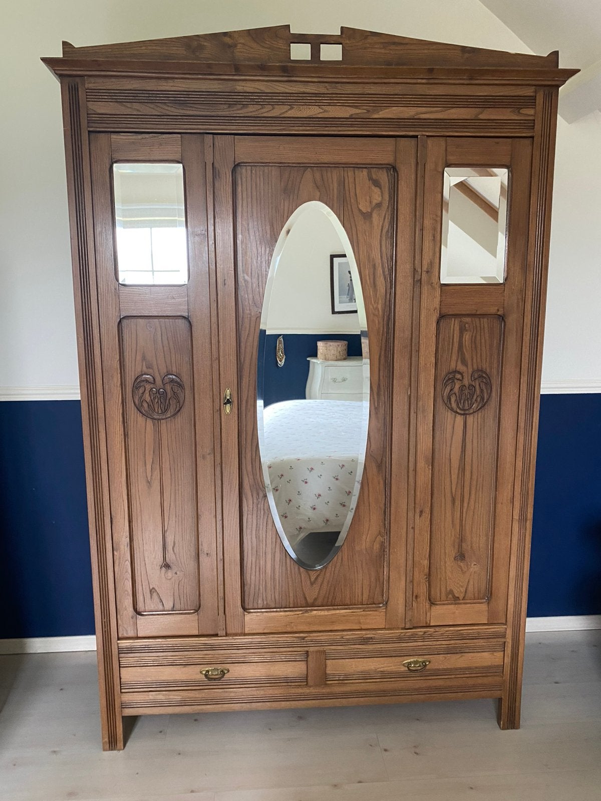 Eiken vestiaire kast, Enlèvement