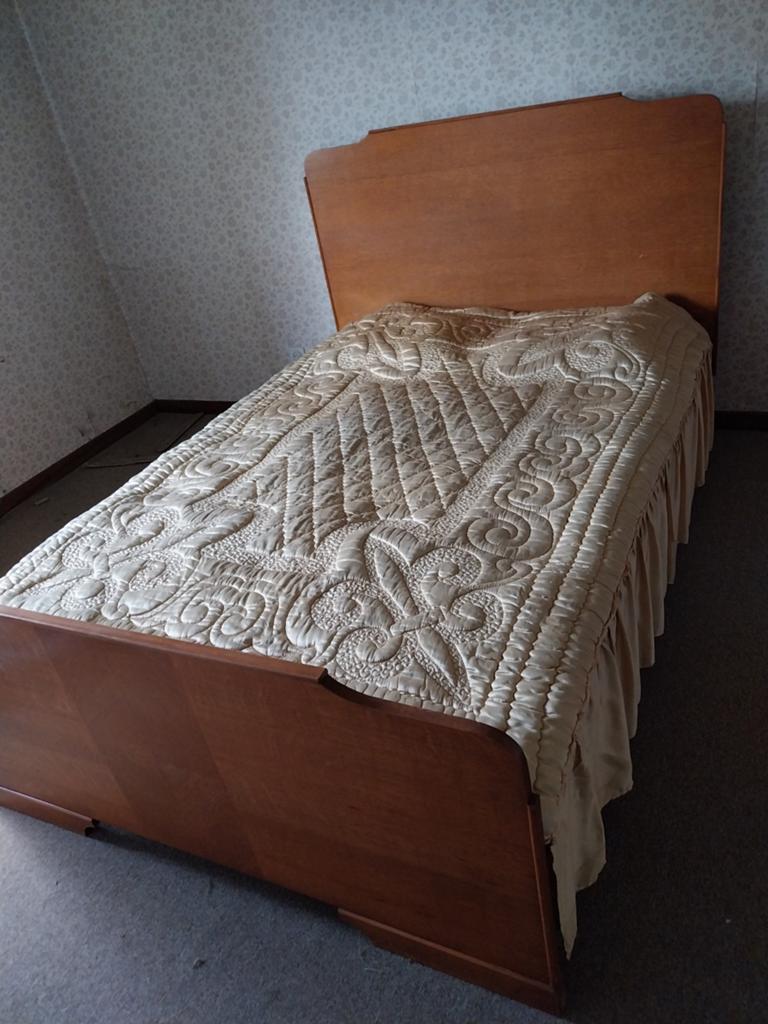 Vintage bed, Huis en Inrichting, Ophalen, 140 cm