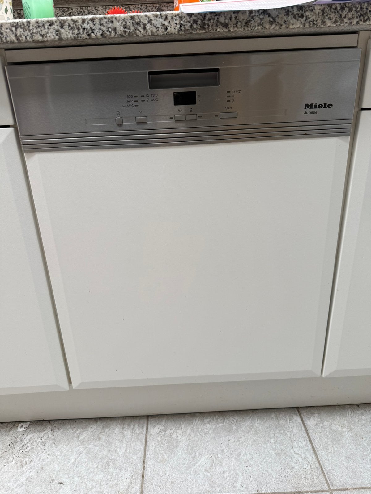 Miele jubilee vaatwasser, Ophalen, Zo goed als nieuw