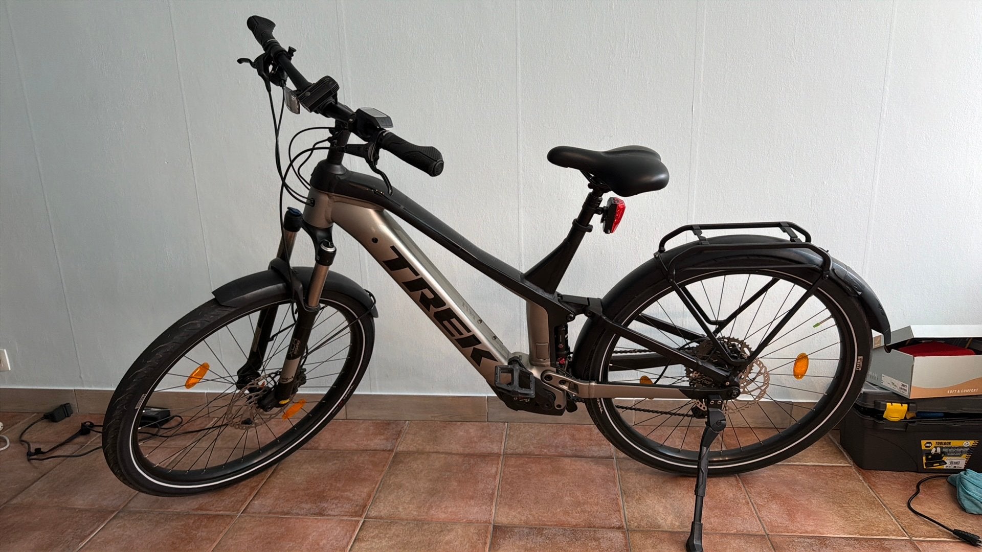 Trek powerfly 4fs gen 2 500  nieuwstaat size Xl, Fietsen en Brommers, Ophalen of Verzenden, Nieuw