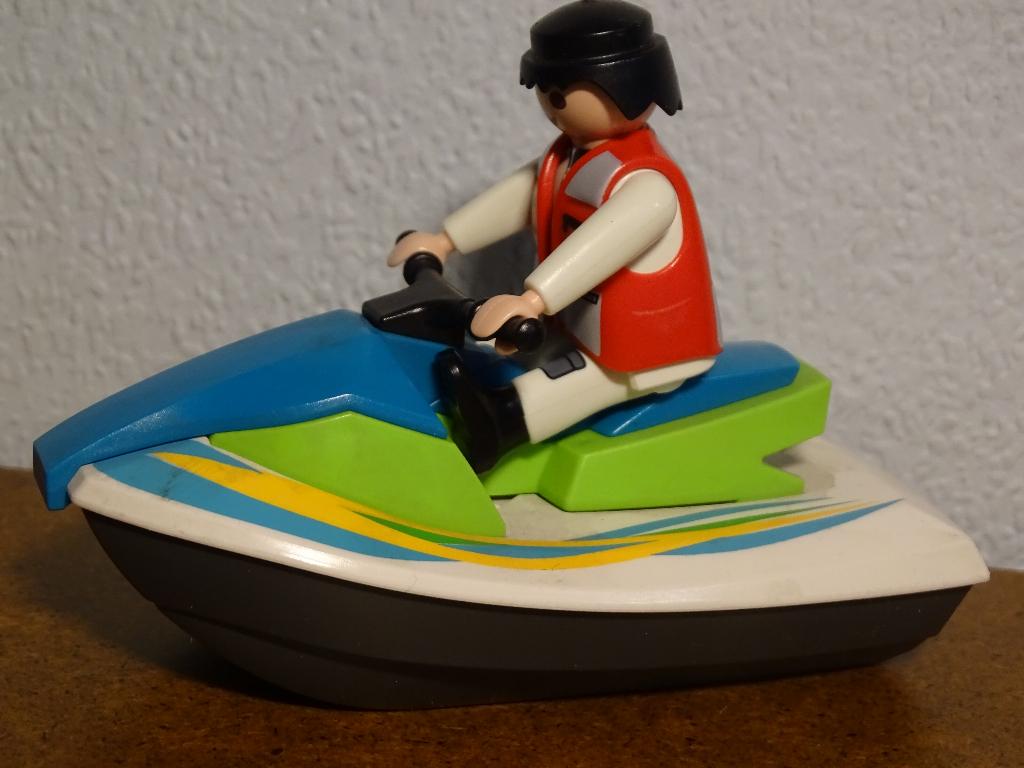 Playmobil jetski, Kinderen en Baby's, Ophalen of Verzenden, Gebruikt, Complete set