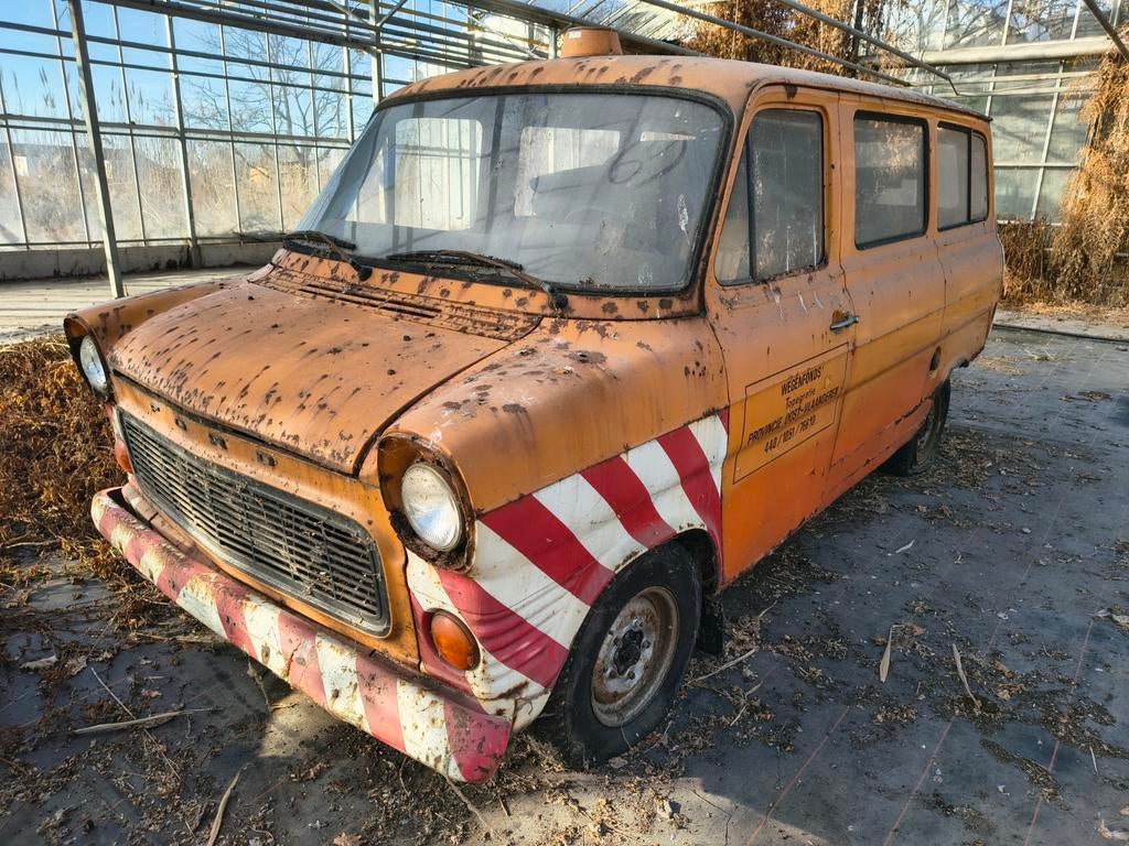 Autobus de passagers Ford Transit MK1, Autos, Oldtimers & Ancêtres, Entreprise, Achat, Ford, Essence, Autre carrosserie, 4 portes
