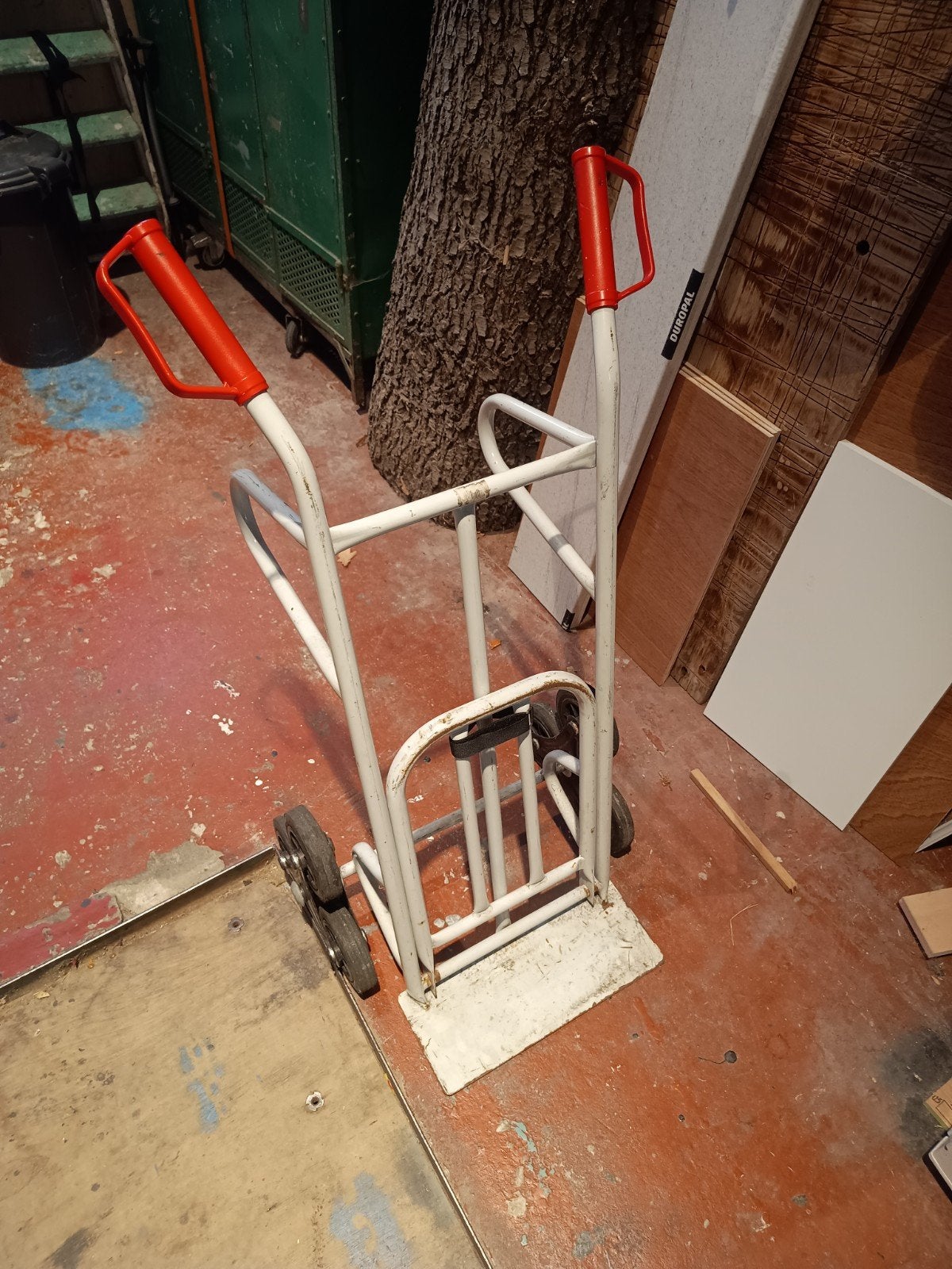 steekkar , 3 wielen , zeer sterk, Doe-het-zelf en Bouw, Ophalen, Zo goed als nieuw, Steekwagen