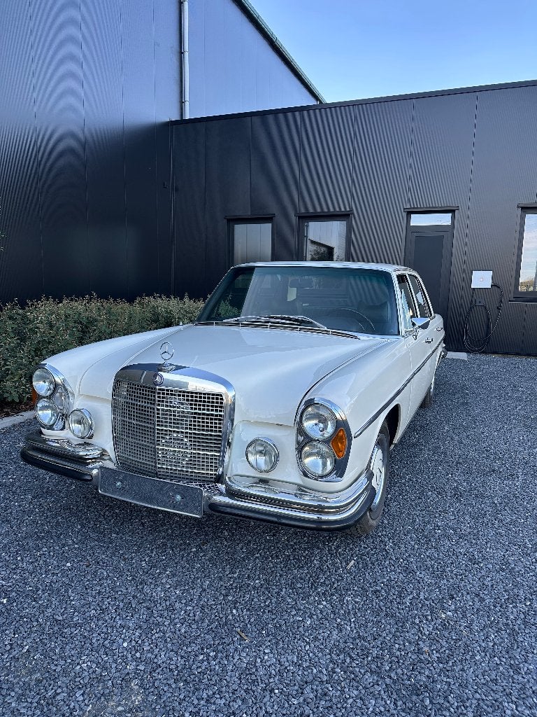 Mercedes 280 SE 1968, Auto's, Mercedes-Benz, Bedrijf, Te koop, S-Klasse, Benzine, Berline, 4 deurs, Handgeschakeld, Wit, Overige kleuren