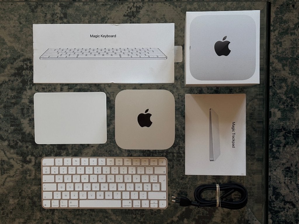 Mac mini M4 16GB/256GB + Magic Keyboard + Trackpad, Computers en Software, 256 GB, SSD, Ophalen of Verzenden, Zo goed als nieuw
