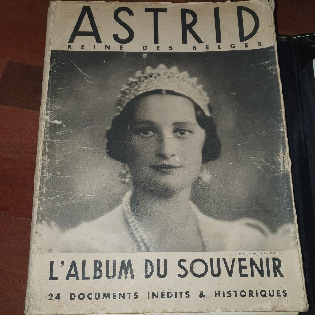 Revue photos Reine Astrid, Envoi, Utilisé, Magazine ou livre