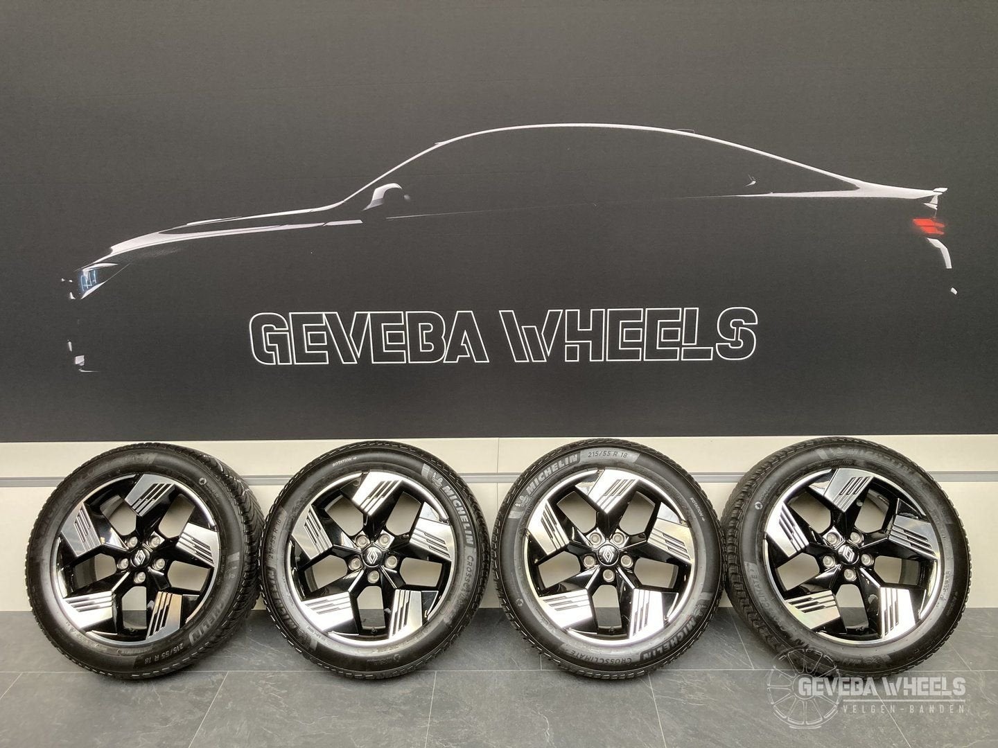 18” originele Renault Captur Symbioz Arkana velgen + banden, Autos : Pièces & Accessoires, Pneus et Jantes, 215 mm, 4 Saisons