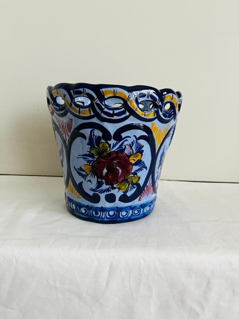 Vintage handgeschilderde Portugese bloempot Alcobaça., Ophalen