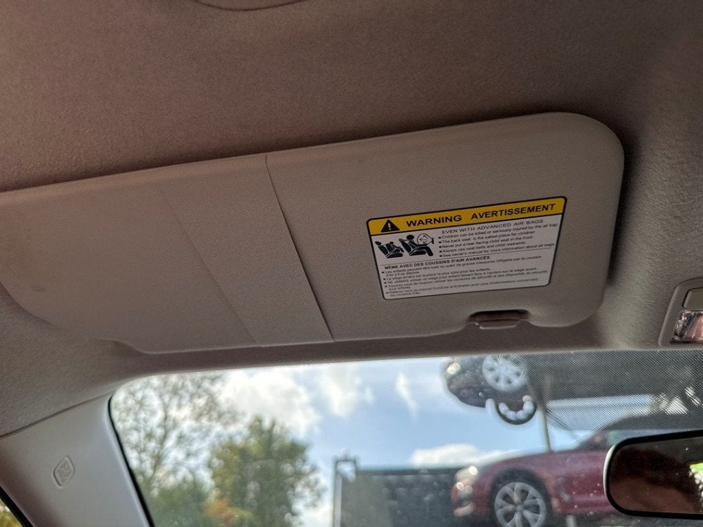 ZONNEKLEP Mazda 2 (DE) (01-2007/06-2015), Auto-onderdelen, Hitdorfer Straße 73
51371  Leverkusen, DE, Gebruikt, Mazda, Info@mazda.de