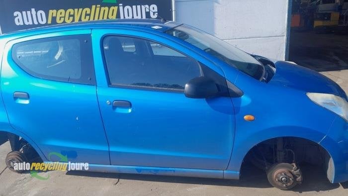 Portier 4Deurs rechts-voor van een Suzuki Alto (ZKY), Gebruikt, -, Deur, -