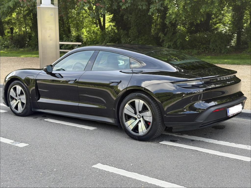 Porsche Taycan 4S - Performance Plus 517cv, Achat, Entretenue par le concessionnaire, Caméra 360°, 5 portes