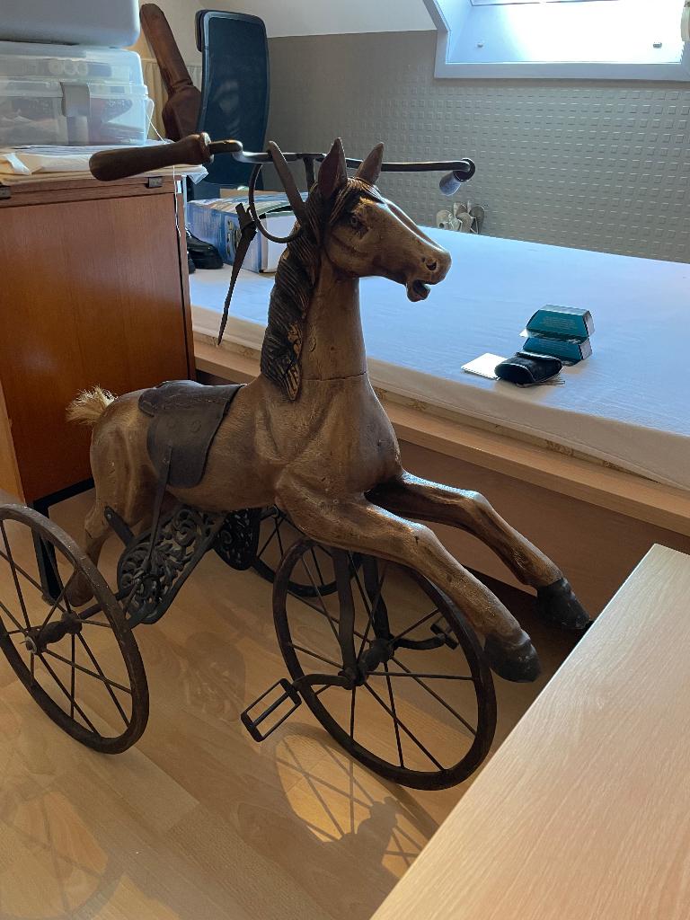 Driewieler paard, Antiek en Kunst, Ophalen