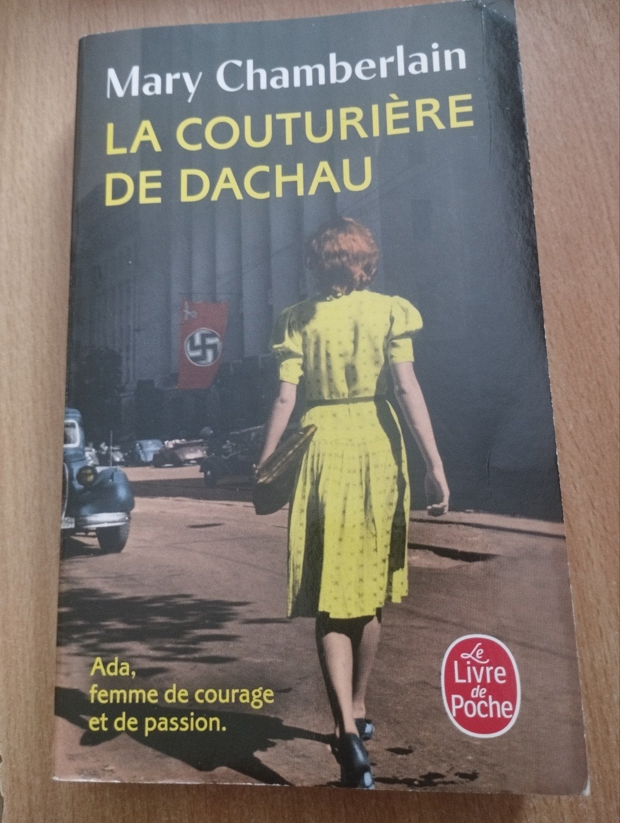 Marie Chamberlain La Couturière de Dachau, Enlèvement ou Envoi