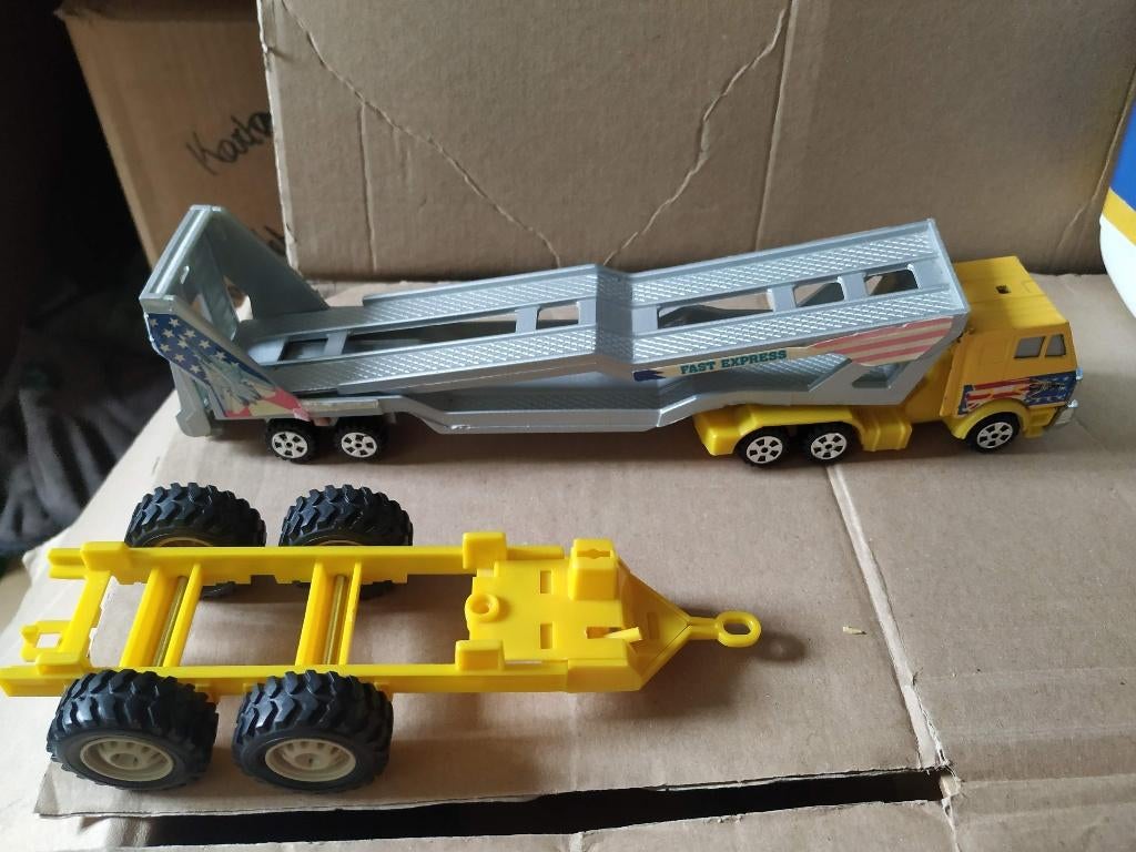 camion voor autovervoer met extra aanhanger, Ophalen of Verzenden