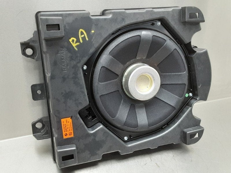 SUBWOOFER Toyota Supra (DB) (01-2019/-), Gebruikt, Toyota