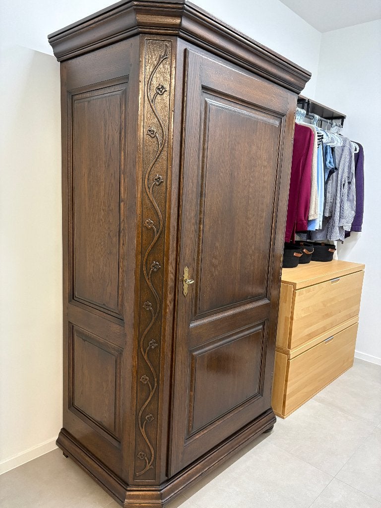 Eiken halkast, buffetkast, stoelen, salontafel ..., Ophalen