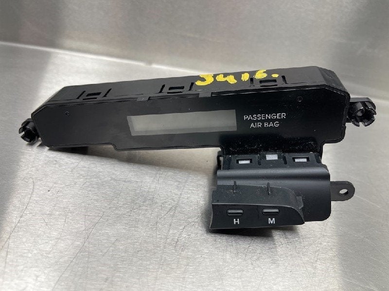 HORLOGE Hyundai iX20 (JC) (01-2010/07-2019) (|945101K000|), Autos : Pièces & Accessoires, Utilisé, Hyundai