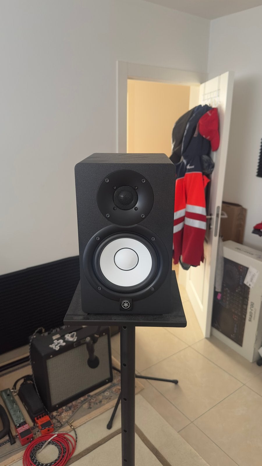 Yamaha HS5 + support x2, Enlèvement, Comme neuf, Yamaha