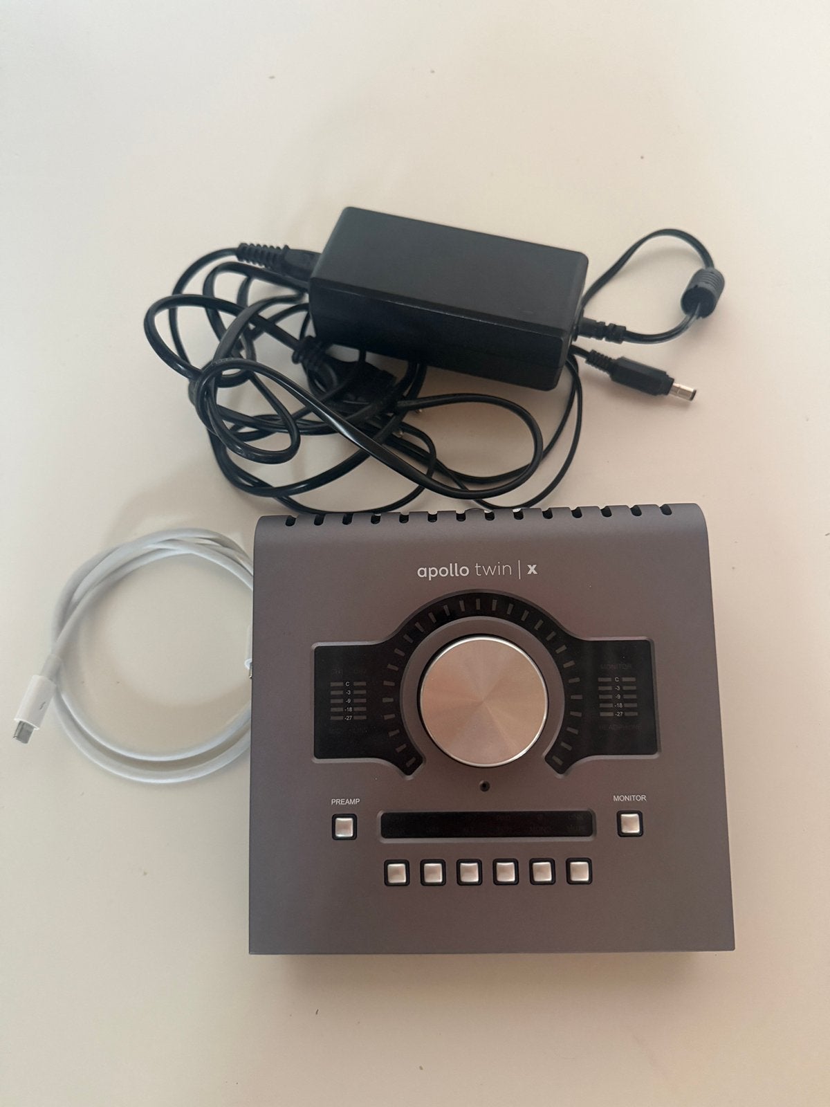 Apollo twin x, Enlèvement ou Envoi, Comme neuf