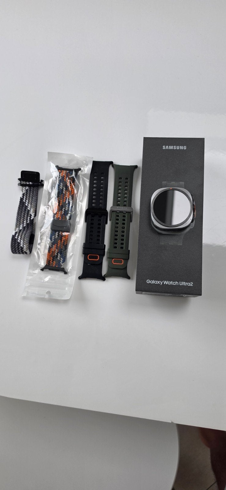 Samsung Watch ultra 2, Bijoux, Sacs & Beauté, Montres connectées, Étanche, Gris, La taille, Comme neuf