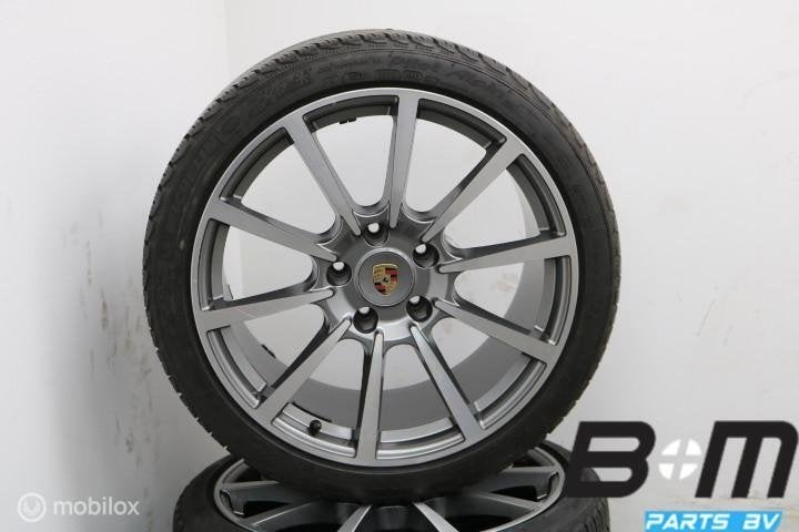 Set 20 inch velgen + winterbanden Porsche 911 Not OEM, Gebruikt, Banden en Velgen, Winterbanden, 305 mm