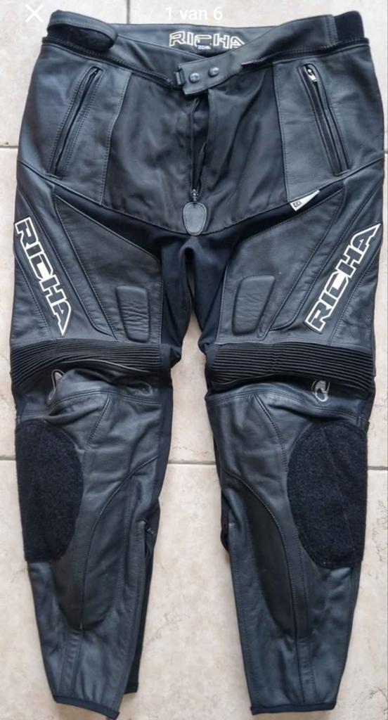 Nieuwe Richa Viper motorbroek maat 54 L Large
Richa Viper he, Ophalen