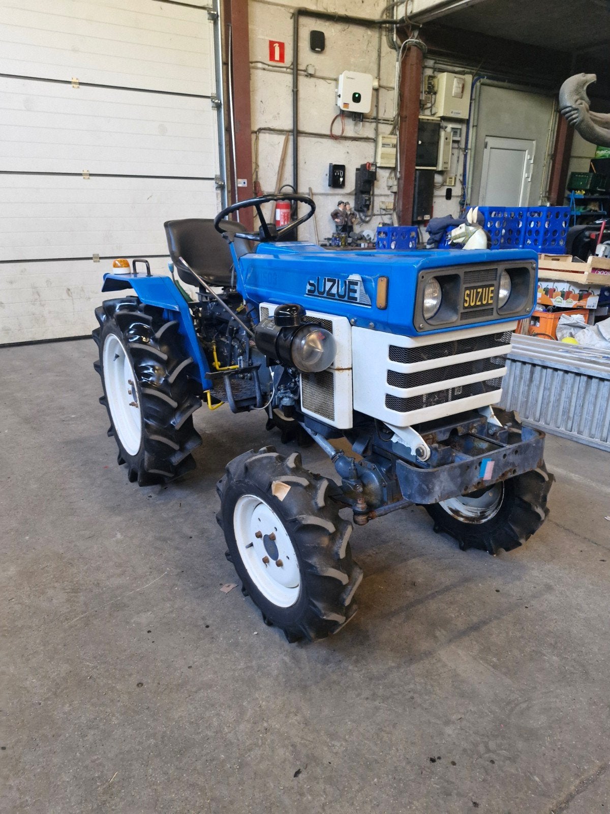 tracteur 4x4 Mitsubishi 18 cheveaux 3 cylindres, Enlèvement ou Envoi