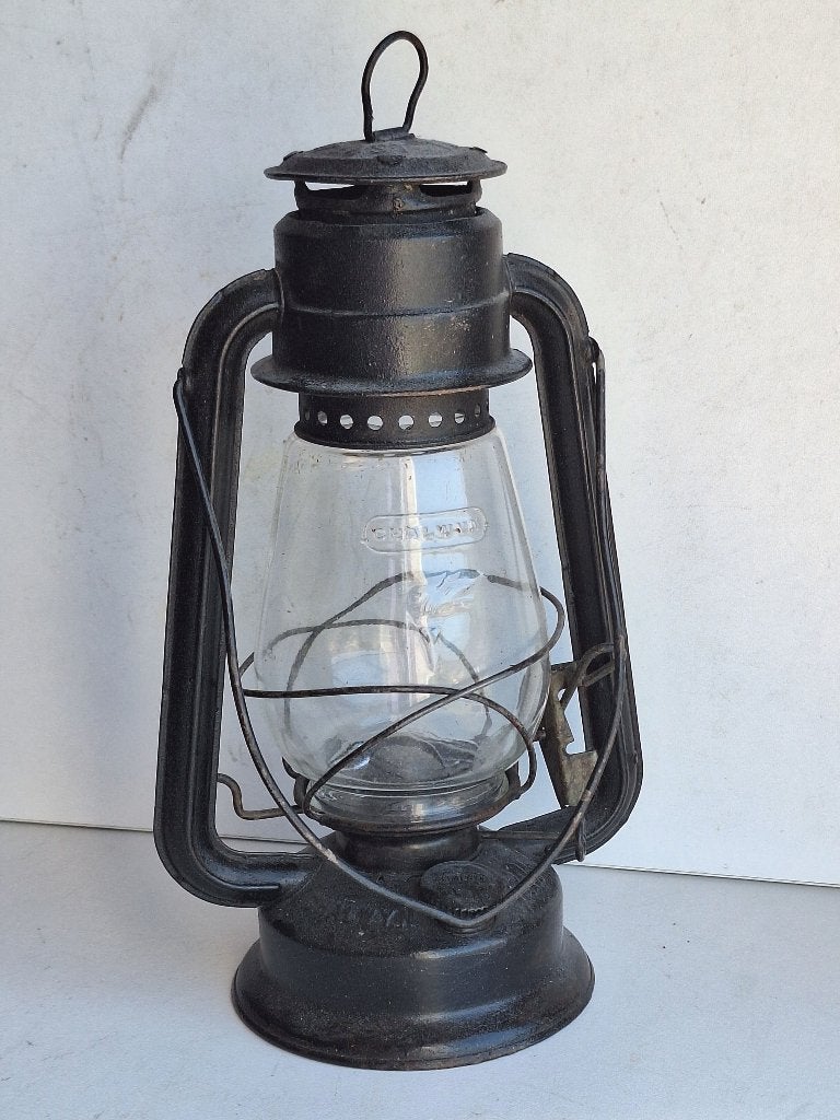 Jolie ancienne lampe tempête lanterne Chalwyn Far East, Antiquités & Art, Antiquités | Éclairage, Enlèvement ou Envoi