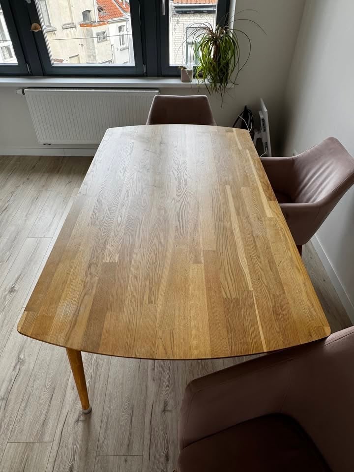 Table 160X90cm chêne massif + 4 chaises, 150 à 200 cm, Comme neuf, Enlèvement, 50 à 100 cm