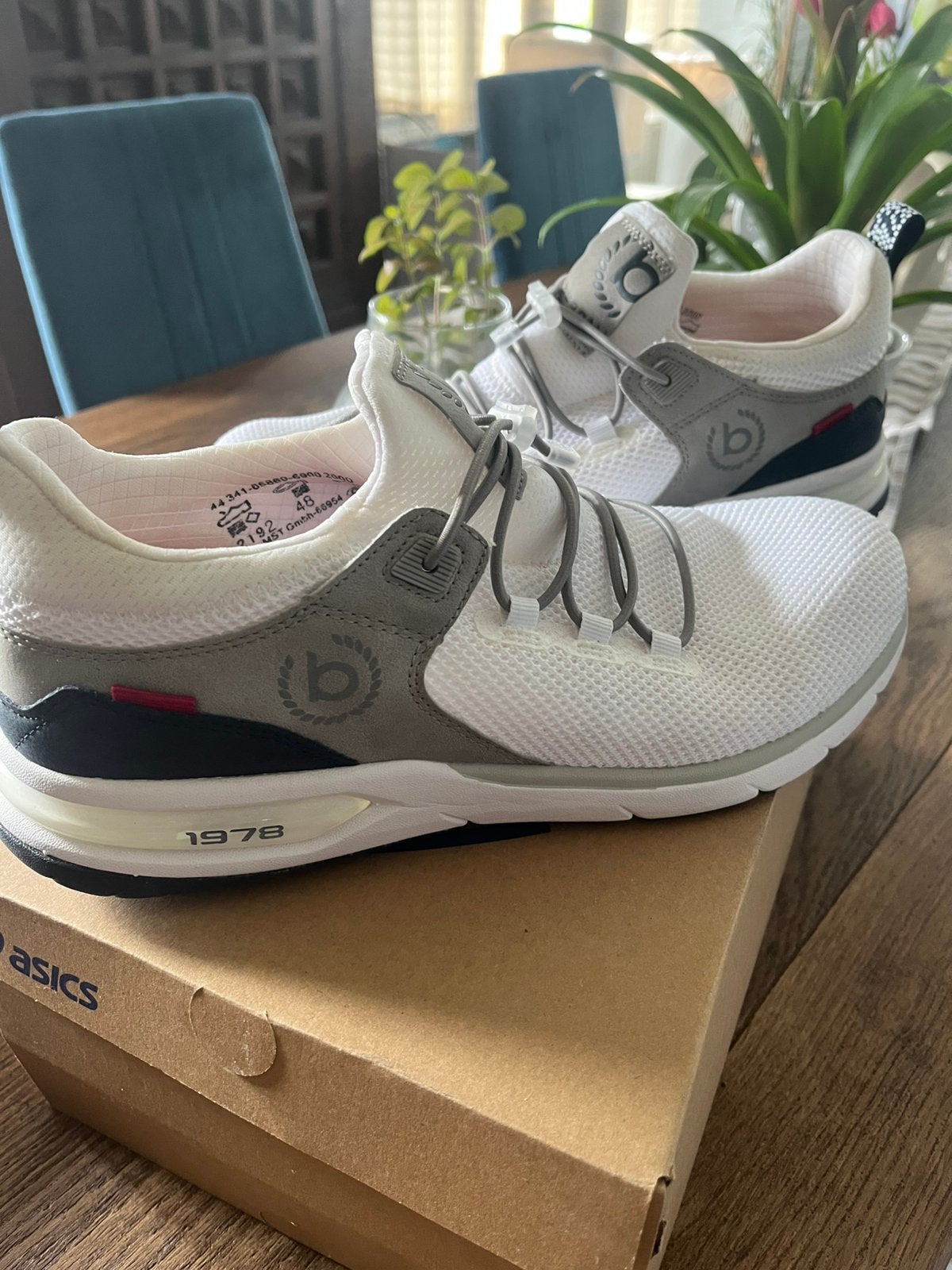 Chaussures Bugatti taille 44, Vêtements | Hommes, Enlèvement, Comme neuf