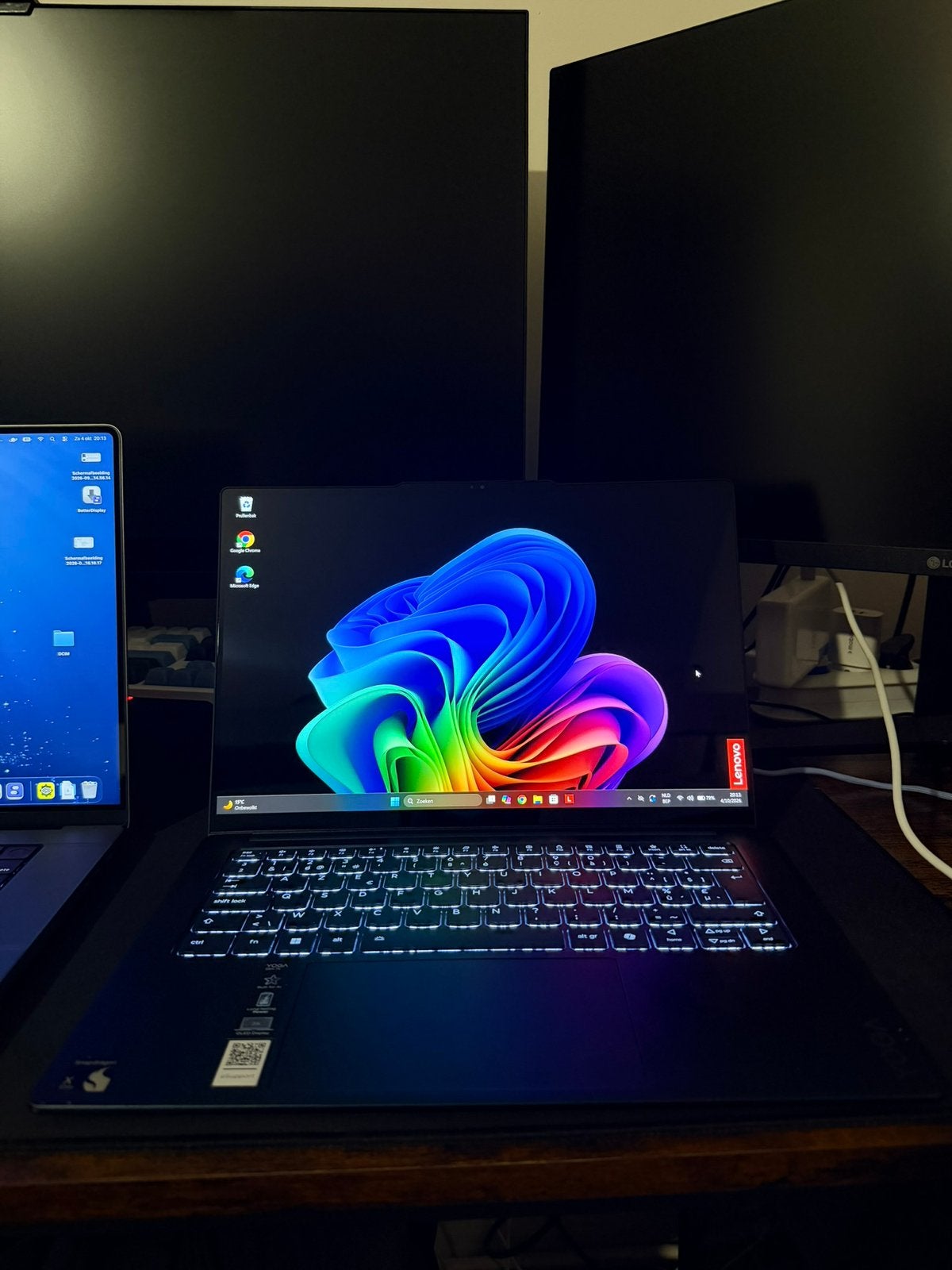 Lenovo Yoga Slim 7X OLED 90hz 1TB, Ophalen of Verzenden, Zo goed als nieuw