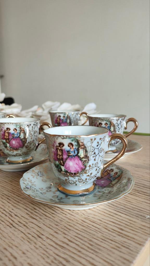 Vintage espresso kopjes set – 5 kopjes & schoteltjes, Antiek en Kunst, Antiek | Servies los, Ophalen
