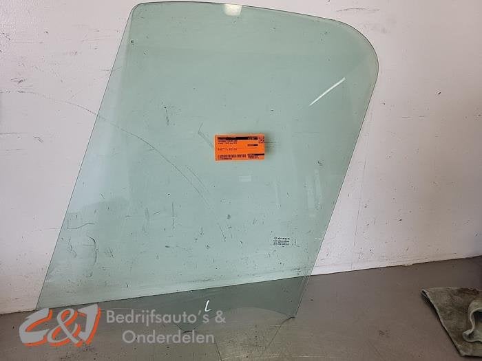 Vitre portière 2portes gauche d'un Renault Trafic, Autos : Pièces & Accessoires, Renault, -, 3 mois de garantie, Utilisé