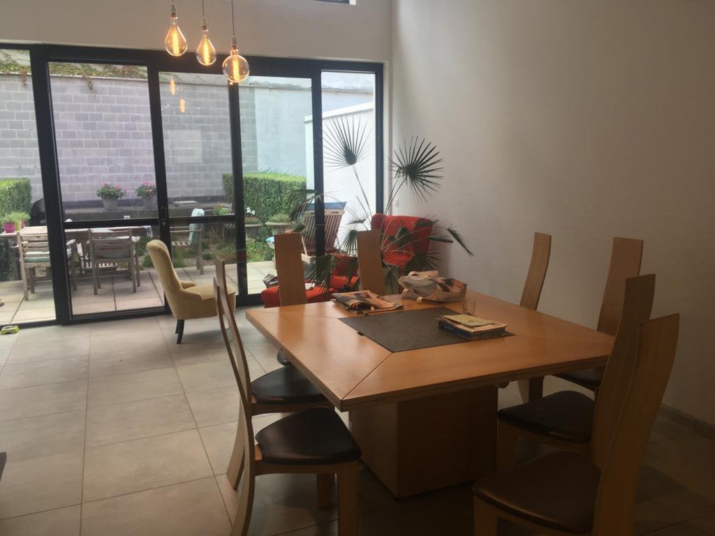 Cirkante tafel en stoelen Van den Berghe Pauvers, Enlèvement, Comme neuf