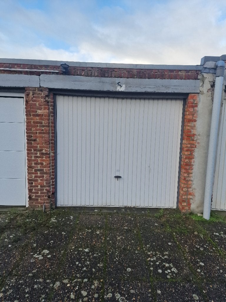 Garage te huur, Immo