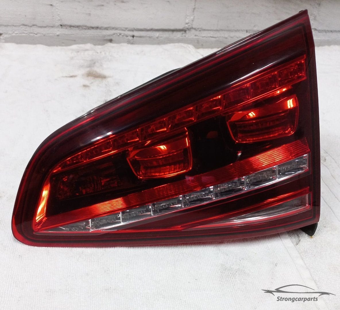 VW Golf 7 Led achterlicht rechts midden 5G0945308F origineel, Volkswagen, -, Utilisé, -