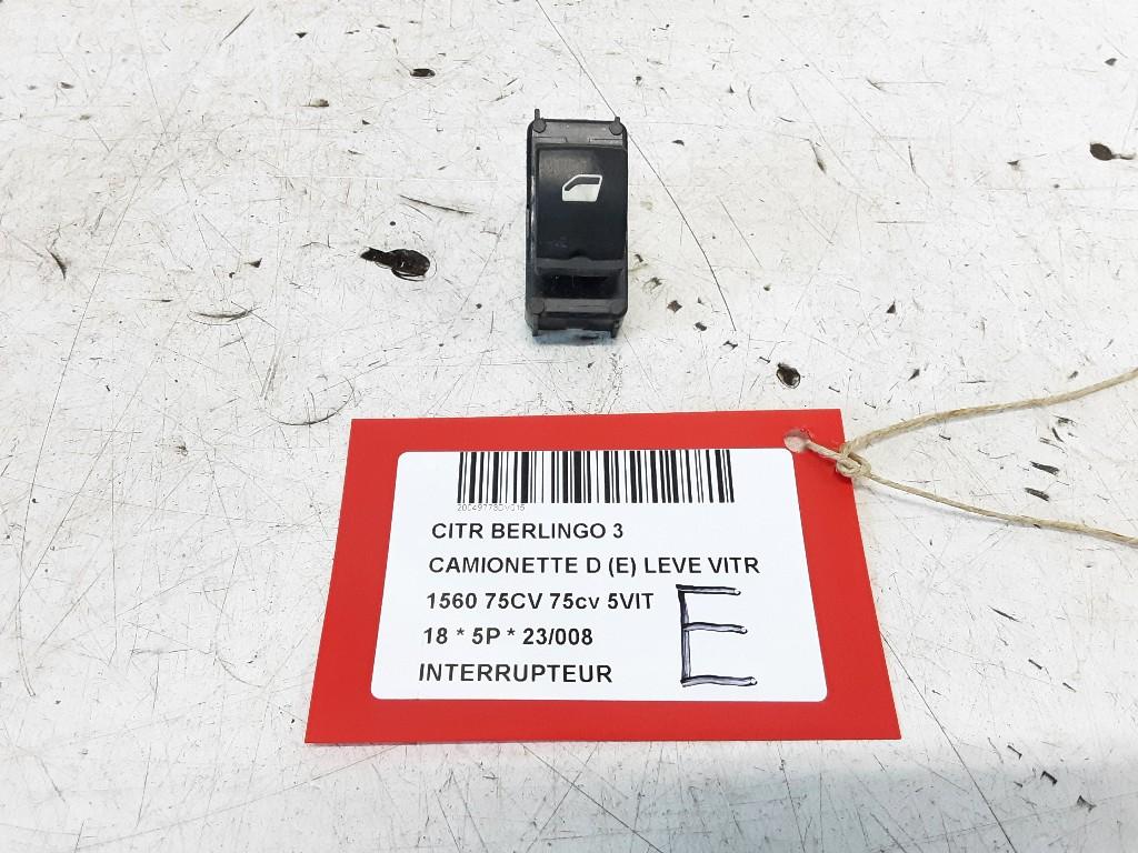 COMMUTATEUR Citroën Berlingo (01-2008/04-2021) (98044803ZD), Autos : Pièces & Accessoires, Citroën, Mevr. I. Hauben, Utilisé, Rue de l'Espoir 34 34
4030  GRIVEGNÉE, BE