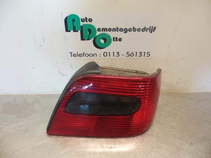 Feu arrière droit d'un Citroen Xsara (Xsara 97-), Autos : Pièces & Accessoires, Éclairage, Citroën, Utilisé, Enlèvement ou Envoi